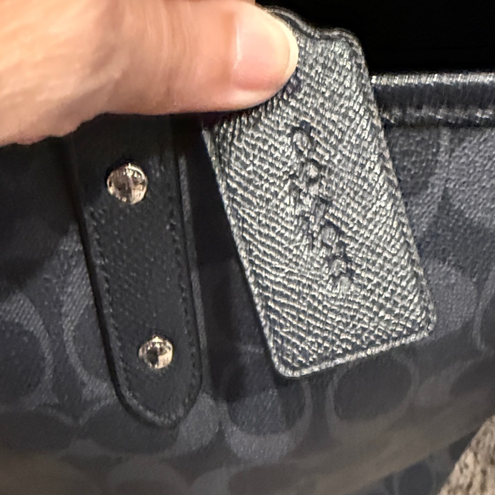 Coach Dark Blue Signature Tote - Picture 4 of 4